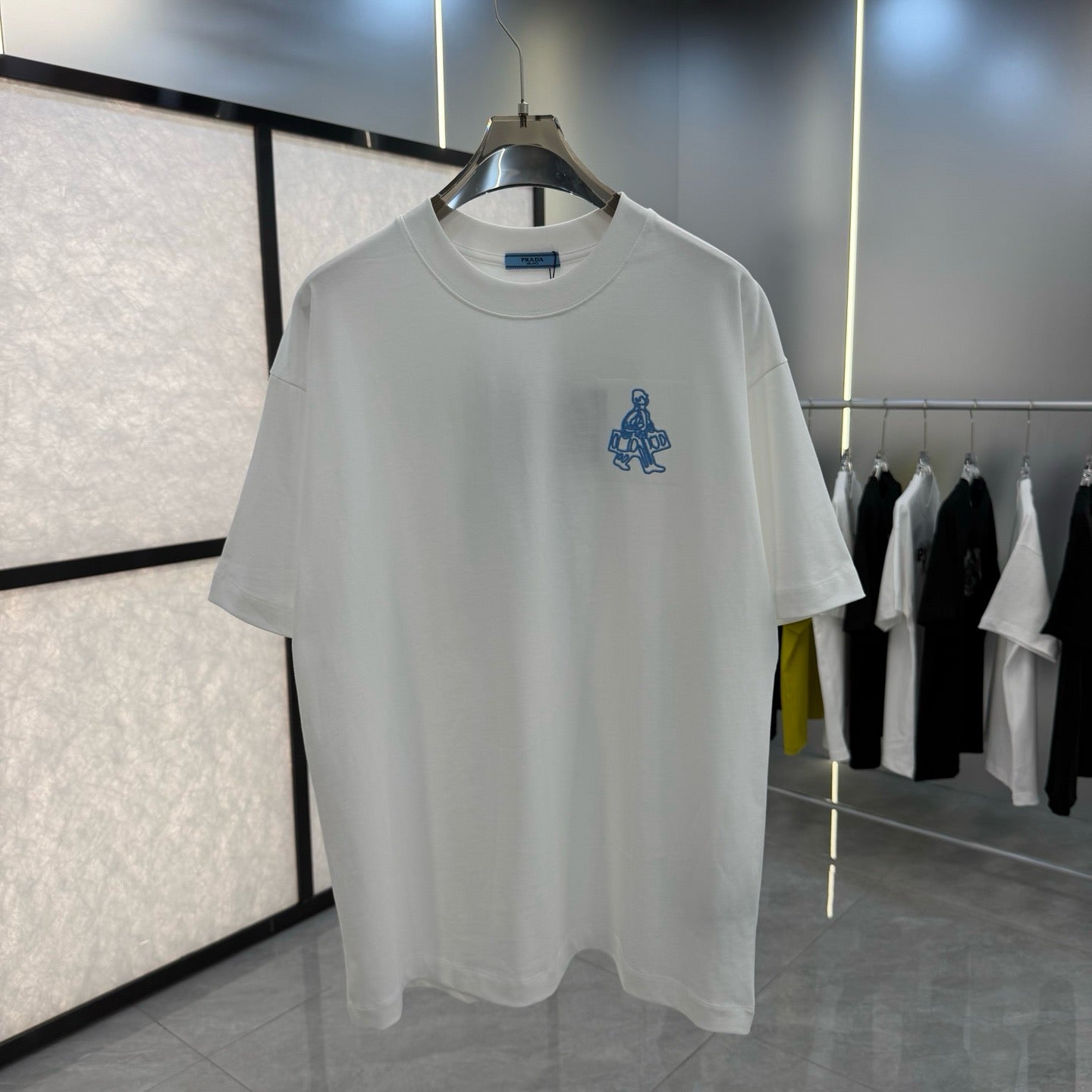 T-shirt Prada Travel – Blanc