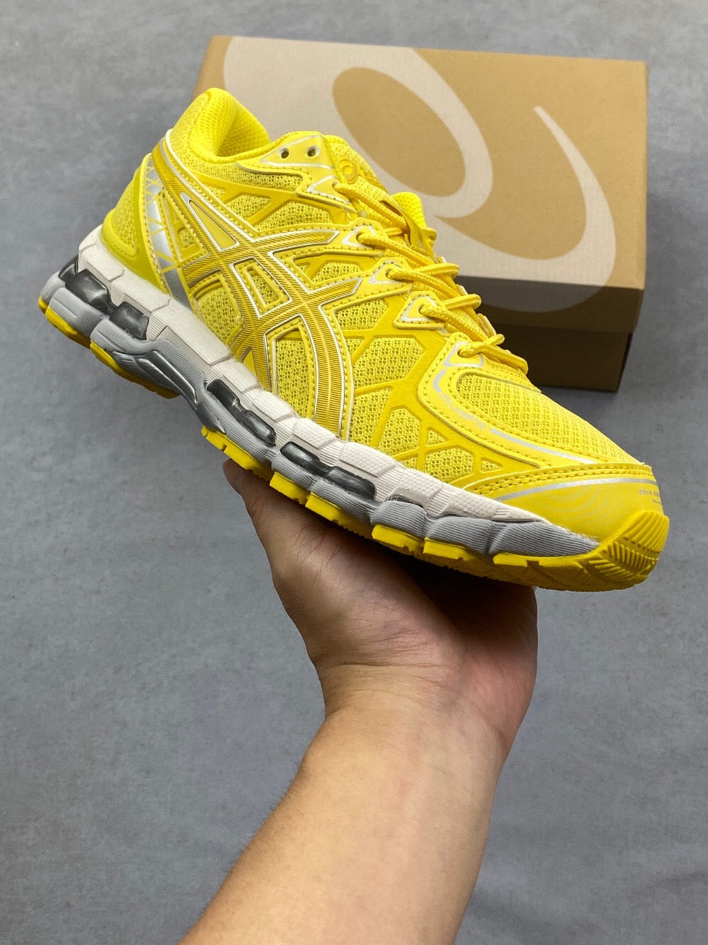 GEL-Kayano 20 Solar Yellow ☀️⚡